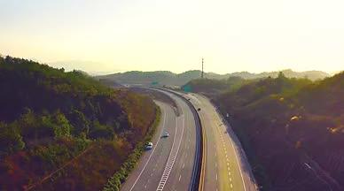 大型高速公路枢纽高清航拍视频的预览图